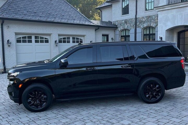 Luxury SUV Service From Phoenix to Flagstaff - Photo 1 of 3